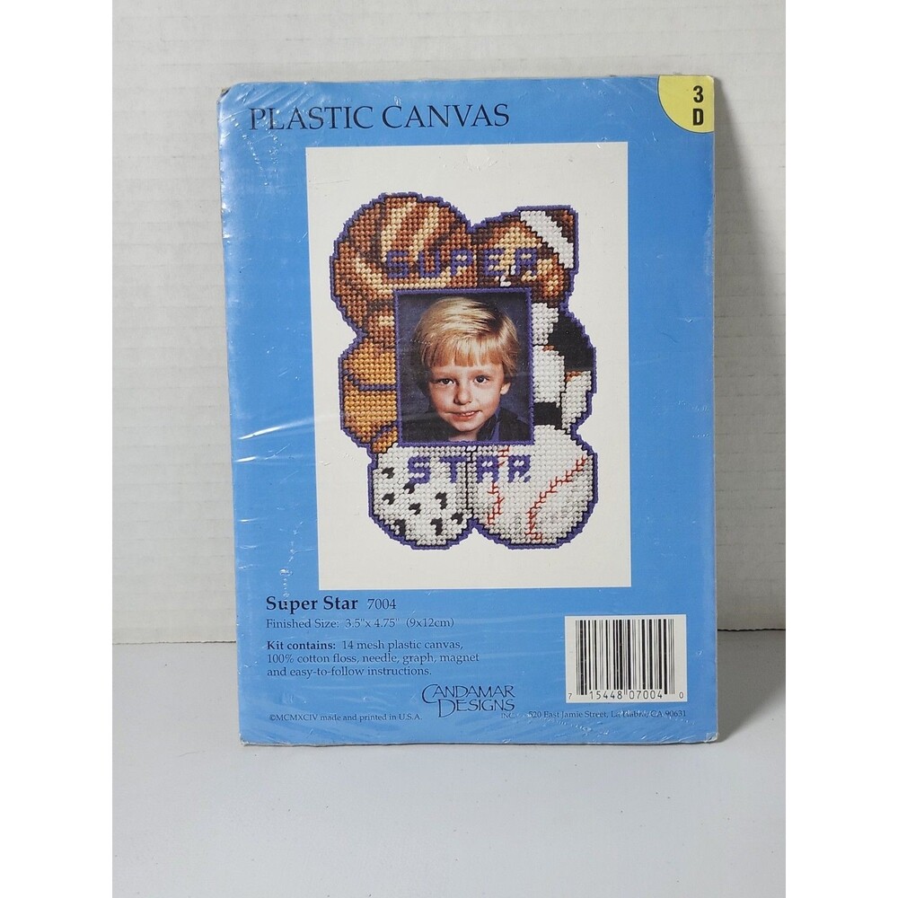 Candamar Designs Super Star 7004 Sports Themed Plastic Canvas Kit 3.5x4.75"